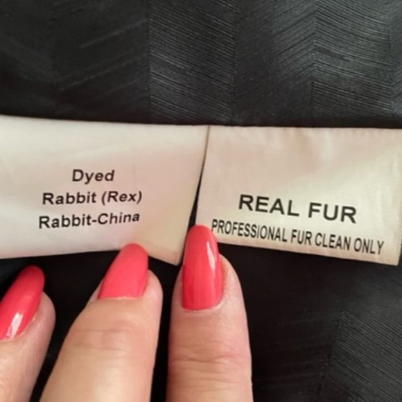 Winter coat with real fur - Picture 13 of 17